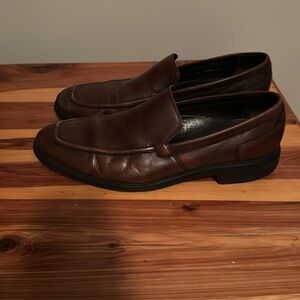 Cole Hahn Leather loafers size 13 great condition
